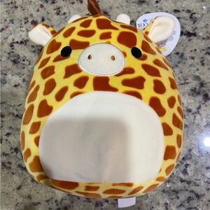 Gary the giraffe 8” squishmallow NWT